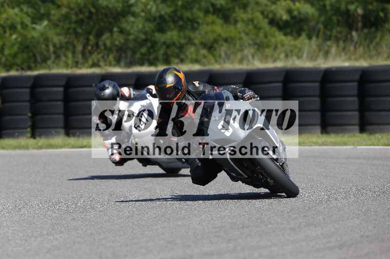 /43 08.08.2025 Discover the Bike ADR/Race 3 rot/547